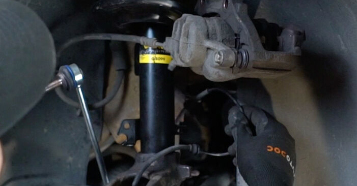 Peugeot 207 cc 1.6 HDi 2009 Radlager wechseln: Kostenfreie Reparaturwegleitungen
