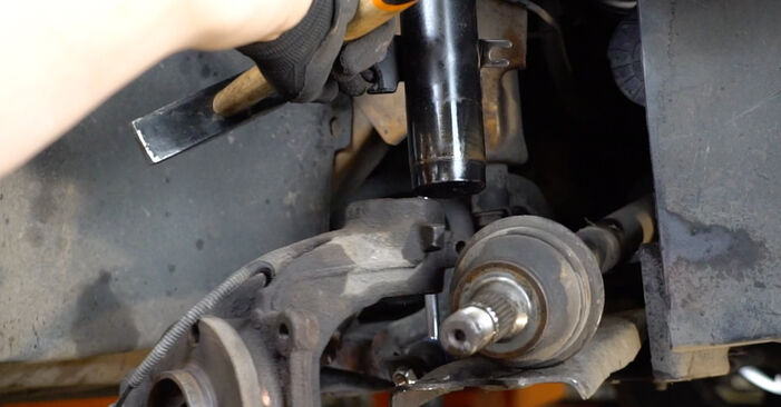 Schimbare Rulment roata Peugeot 308 SW 1.6 16V 2009: manualele de atelier gratuite