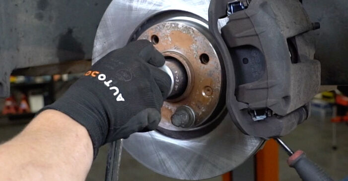 How to replace Wheel Bearing on PEUGEOT 308 I Hatchback (4A_, 4C_) 2012: download PDF manuals and video instructions