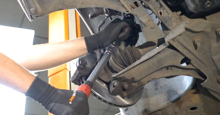 Peugeot 308 CC 1.6 16V 2015 Bremsscheiben wechseln: wie schwer ist es, selbst zu reparieren - Downloaden Sie sich illustrierte Anleitungen