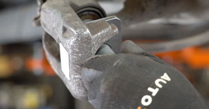Schrittweise Anleitung zum eigenhändigen Ersatz von Peugeot 207 SW 2013 1.6 16V RC Bremsscheiben