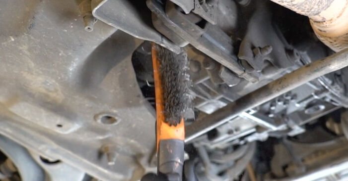 Wymiana Zawieszenie silnika Peugeot 208 1 1.4 HDi 2012 - darmowe instrukcje PDF i wideo