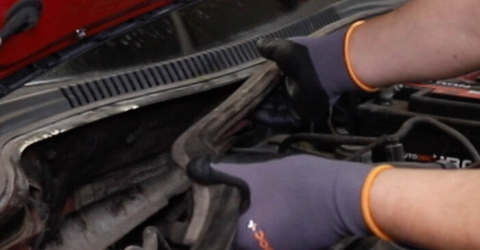 Stoßdämpfer SEAT Alhambra 7N 1.4 TSI 2012 wechseln: Kostenlose Reparaturhandbücher