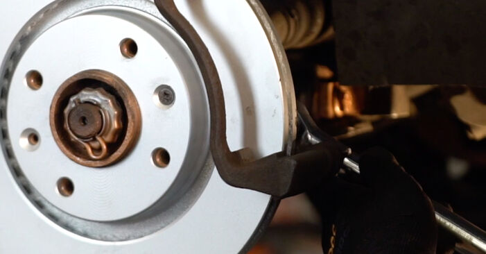 Changing Brake Discs on CITROËN Xantia Hatchback (X1_, X2_) 1.8 i 1996 by yourself