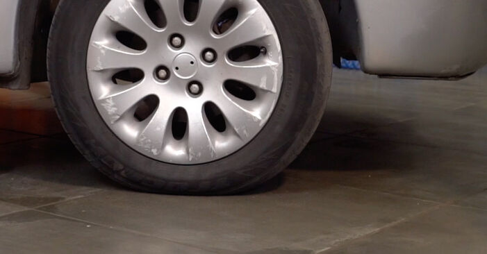 Step-by-step recommendations for DIY replacement Citroen Xantia Estate 1996 1.8 i Brake Discs