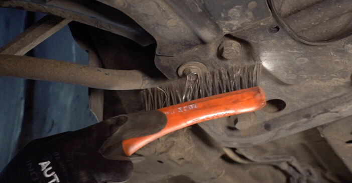 Replacing Control Arm on Citroen Berlingo MF 2006 2.0 HDI 90 by yourself
