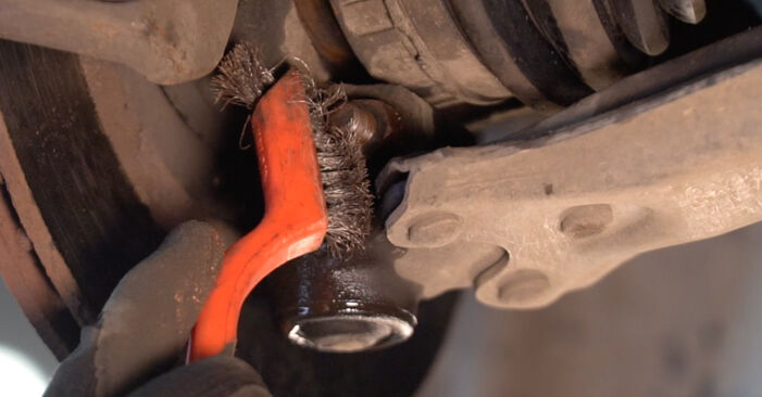How to remove CITROËN BERLINGO 1.6 BlueHDi 100 2012 Control Arm - online easy-to-follow instructions
