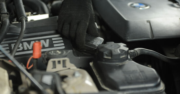 Udskiftning af Tændrør på BMW X1 ved gør-det-selv indsats