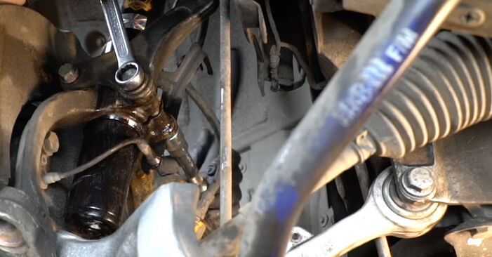 Changing Control Arm on BMW 6 Coupe (E63) 650 i 2007 by yourself