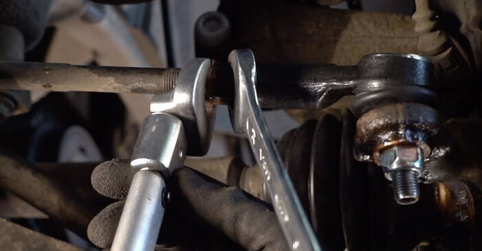 Hinweise des Automechanikers zum Wechseln von VW PASSAT Kasten/Kombi (365) 2.0 TDi BlueMotion 2014 Spurstangenkopf