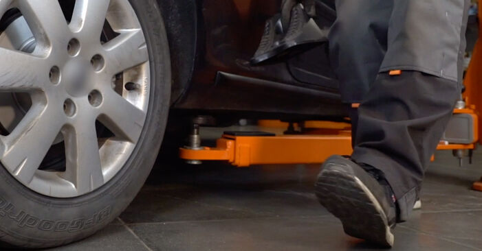 Hvordan man fjerner VW T-CROSS Bremseklodser - nem at følge online instruktioner