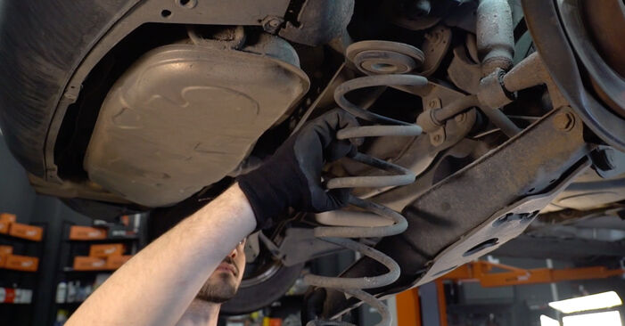 Replacing Control Arm on VW Beetle Convertible 2012 1.2 TSI by yourself