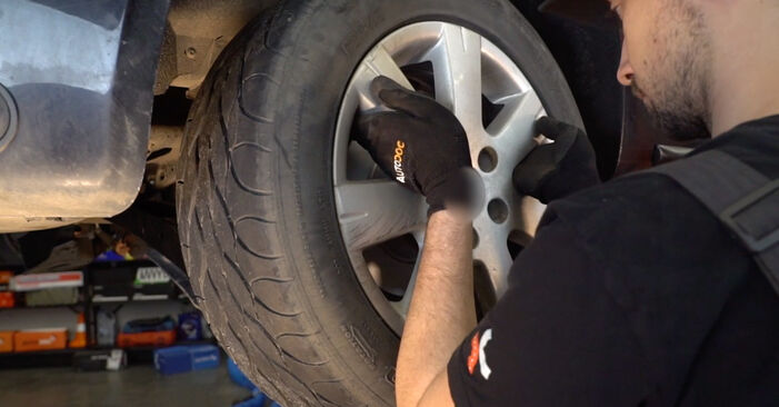 Substituir Brat Suspensie VW PASSAT caroserie inchisa/combi (365) 2.0 TDi BlueMotion 2014 - tutorialul online
