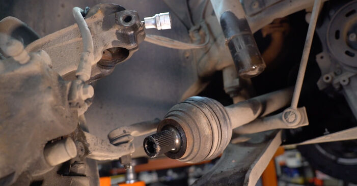 Wie lange benötigt das Auswechseln der Teile: Stoßdämpfer beim VW EOS 1f7 2014 - Detailliertes PDF-Tutorial