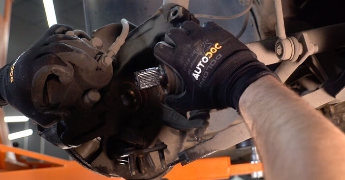 Cómo quitar Amortiguadores en un VW PASSAT 2.0 TDI 4motion 2013 - instrucciones online fáciles de seguir