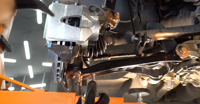 Priporočila korakov za DIY zamenjavo VW Passat B7 Alltrack 2013 2.0 TDI 4motion Blazilnik