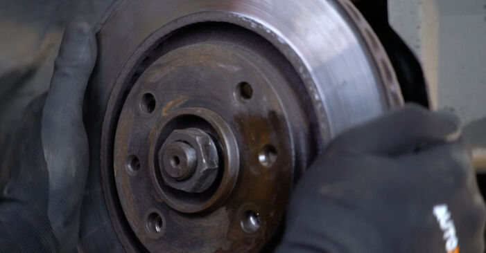 How to change Wheel Bearing on Citroen Xsara Estate 1997 - free PDF and video manuals
