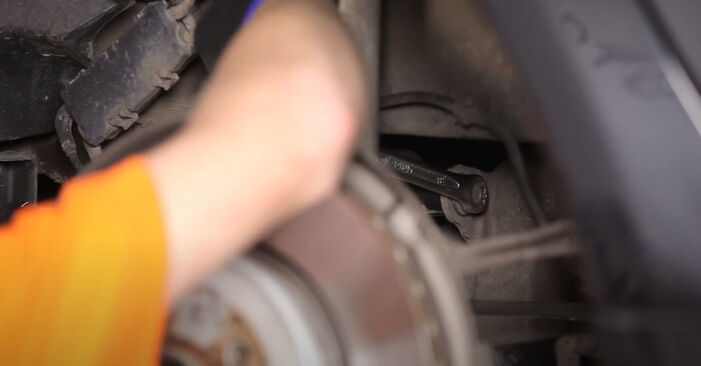 Wie schmierig ist es, selber zu reparieren: Domlager beim BMW E65 740d 3.9 2007 wechseln – Downloaden Sie sich Bildanleitungen