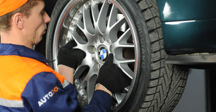 How to remove BMW X3 3.0 i xDrive 2007 Brake Calipers - online easy-to-follow instructions