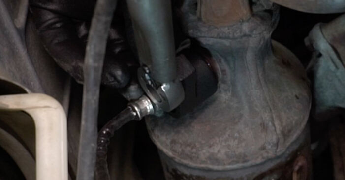 How to remove TOYOTA AVENSIS 1.6 i (AT220_) 2001 Lambda Sensor - online easy-to-follow instructions