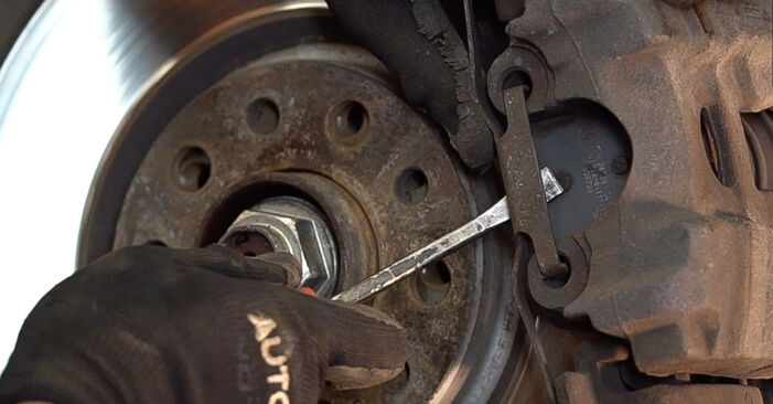Wie lange braucht der Teilewechsel: Bremsscheiben am Alfa Romeo 159 939 2005 - Einlässliche PDF-Wegleitung