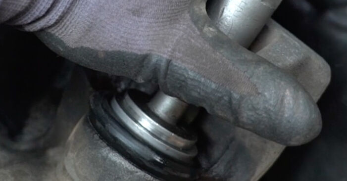 Udskiftning af Bremseklodser på VW T-ROC ved gør-det-selv indsats