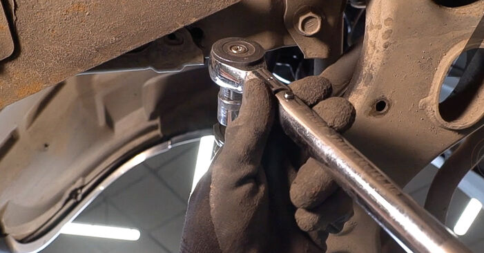 TOYOTA MIRAI FCV (JPD10_) Anti Roll Bar Links replacement: online guides and video tutorials
