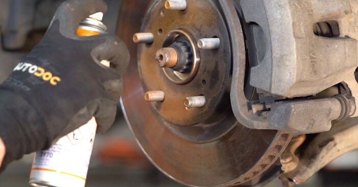 Toyota Avensis T27 1.6 D4-D (WWT270_) 2014 Radlager wechseln: wie schwer ist es, selbst zu reparieren - Downloaden Sie sich illustrierte Anleitungen