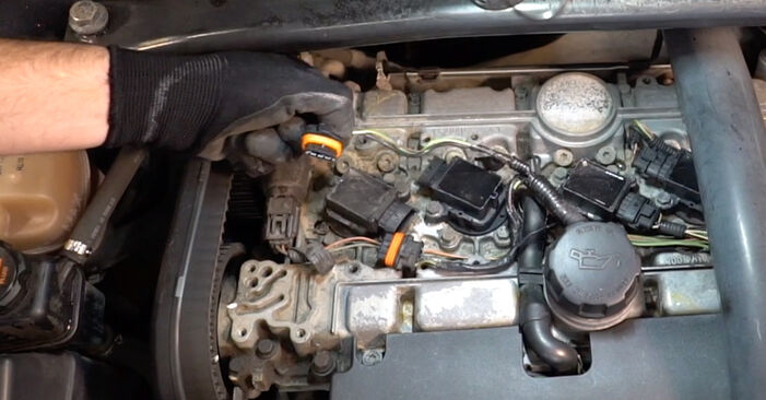 Zündkerzen Volvo v70 1 2.4 Turbo 1997 wechseln: Kostenlose Reparaturhandbücher