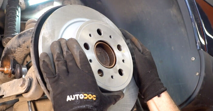 Volvo S80 1 D5 2000 Bremsscheiben wechseln: Gratis Reparaturanleitungen