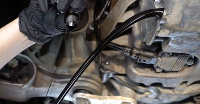 Sostituzione di Filtro olio motore VW LT 2.5 TDI0: guide online e tutorial video