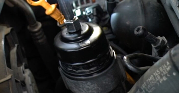 VW LT 46 Pritsche 2.8 TDI 1998 Ölfilter wechseln: Gratis Reparaturanleitungen