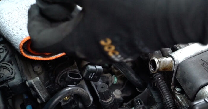 Wie lange benötigt das Auswechseln der Teile: Zündkerzen beim Fiat Ducato 244 Pritsche 2010 - Detailliertes PDF-Tutorial
