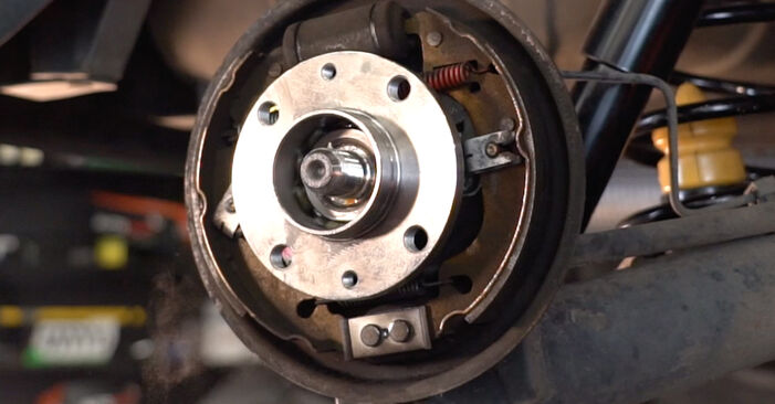 FIAT PUNTO Roulement de roue manuel d'atelier pour remplacer soi-même