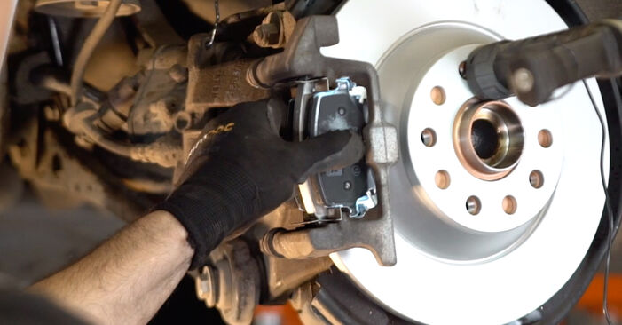 How to change Brake Pads on AUDI A6 Allroad (4FH, C6) 2006 - tips and tricks