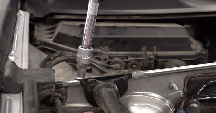 How to replace AUDI A6 Avant (4F5, C6) 3.0 TDI quattro 2006 Shock Absorber - step-by-step manuals and video guides