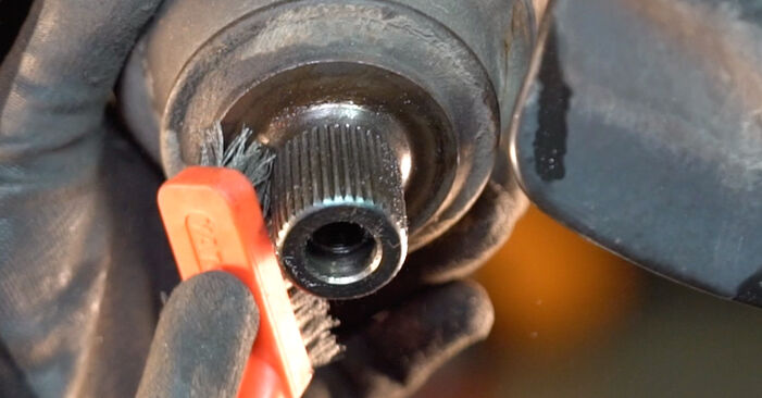 Wie schmierig ist es, selber zu reparieren: Radlager beim Audi R8 42 4.2 FSI quattro 2013 wechseln – Downloaden Sie sich Bildanleitungen