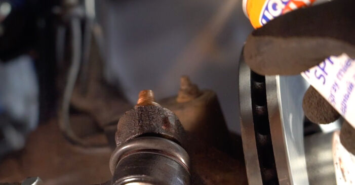 Peugeot 206+ 1.1 2011 Spurstangenkopf wechseln: Kostenfreie Reparaturwegleitungen