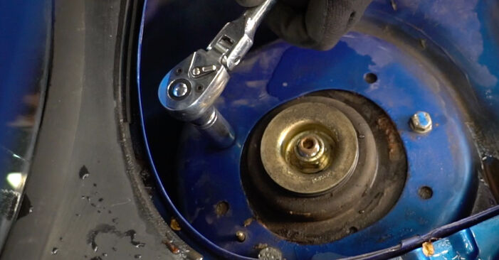 Stoßdämpfer Peugeot 206+ 1.4 i (2LKFWA, 2MKFWA) 2011 wechseln: Kostenlose Reparaturhandbücher