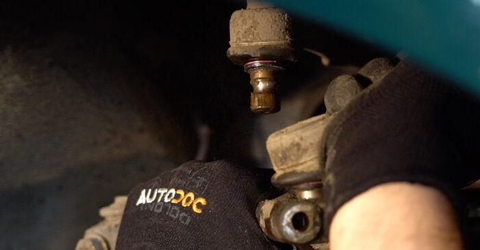 Replacing Control Arm on VW Passat 3bg Saloon 2004 1.9 TDI by yourself