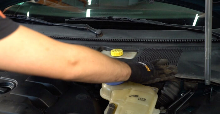 Cómo cambiar Amortiguadores en un VW PASSAT (3B2) 1996 - consejos y trucos