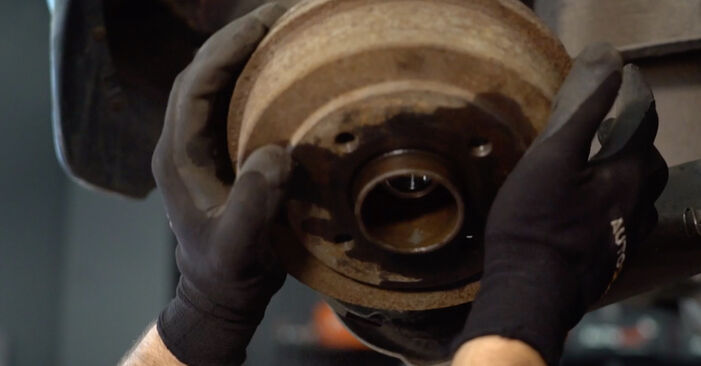 Changing of Wheel Bearing on RENAULT 11 (B/C37_) 1991 won't be an issue if you follow this illustrated step-by-step guide