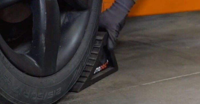Wie man Bremsbeläge am SEAT Ibiza IV Schrägheck (6J5, 6P1) 2013 wechselt – Laden Sie sich PDF-Wegleitungen und Videoanweisungen herunter
