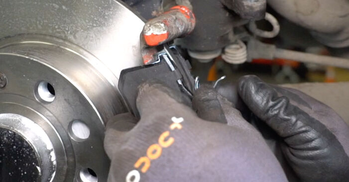 AROSA (6H) 1.4 16V 2000 Brake Pads DIY replacement workshop manual