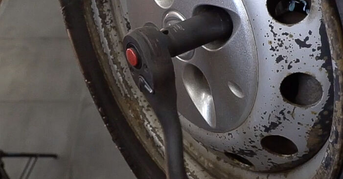 Stufenweiser Leitfaden zum Teilewechsel in Eigenregie von FIAT Doblo 119 2014 1.9 D Multijet Stoßdämpfer
