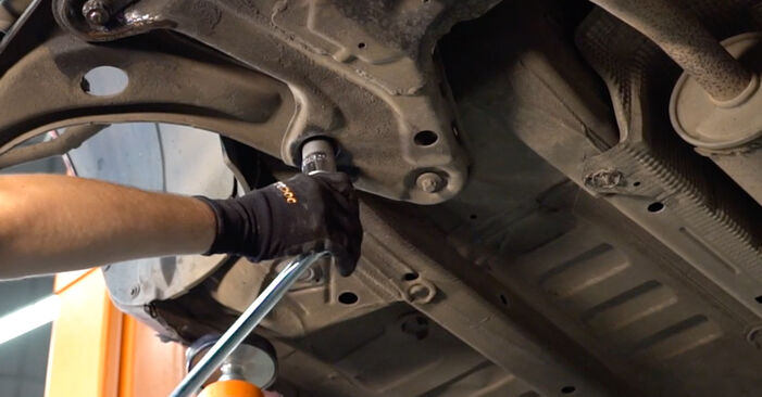 C2 Hatchback (JM) 1.6 2014 Control Arm DIY replacement workshop manual