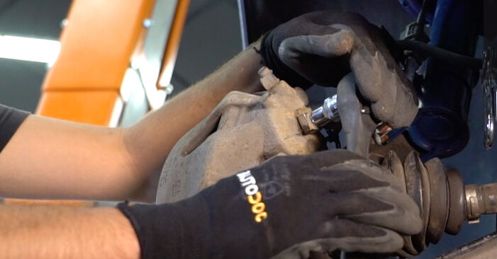 Wie lange benötigt das Auswechseln der Teile: Bremssattel beim Opel Corsa D 2014 - Detailliertes PDF-Tutorial