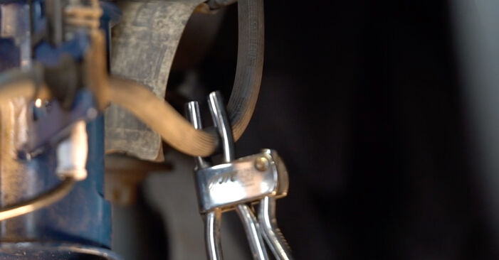 Hvordan skifte OPEL CORSA 2013 Bremsecaliper trinn–for–trinn veiledning
