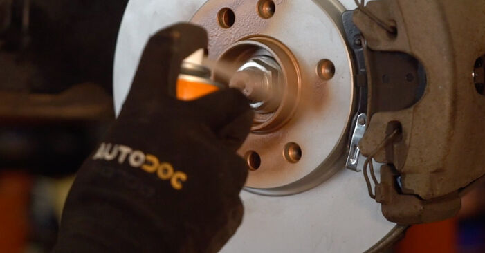 Changing Brake Calipers on OPEL ASTRA G Box (F70) 1.6 (F70) 2002 by yourself
