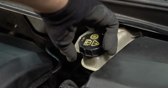 Ako vymeniť Brzdový kotouč na VOLVO V40 Hatchback 2012 – bezplatné PDF a video návody.